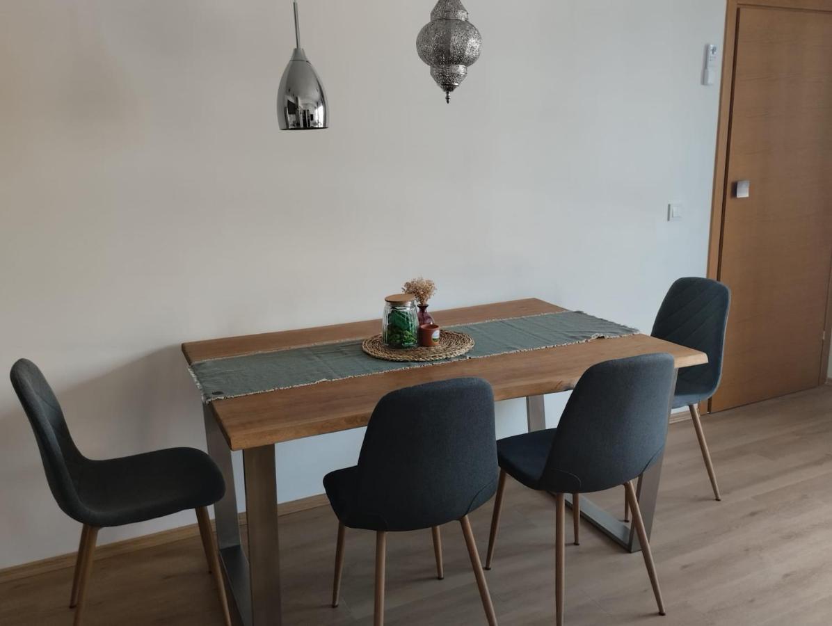Apartman Zagreb , With Balcony And Free Parking Dış mekan fotoğraf