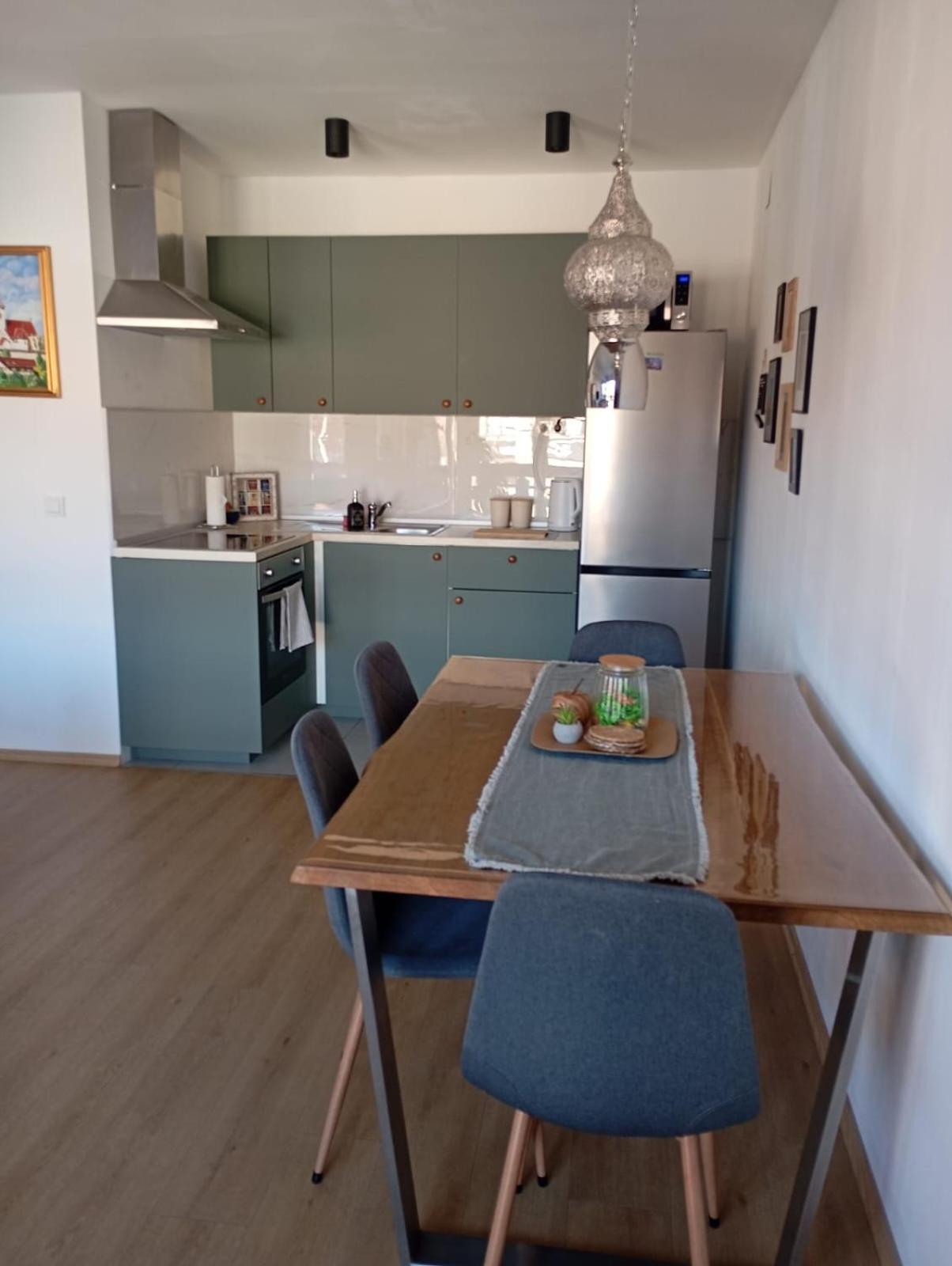 Apartman Zagreb , With Balcony And Free Parking Dış mekan fotoğraf